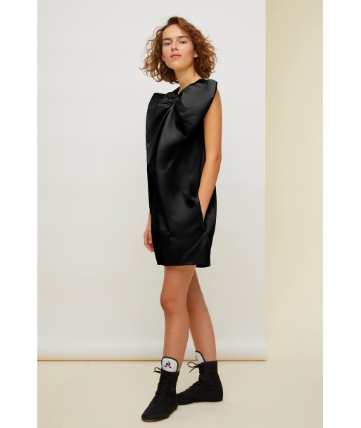 Oversized bow satin mini dress Voir les baskets