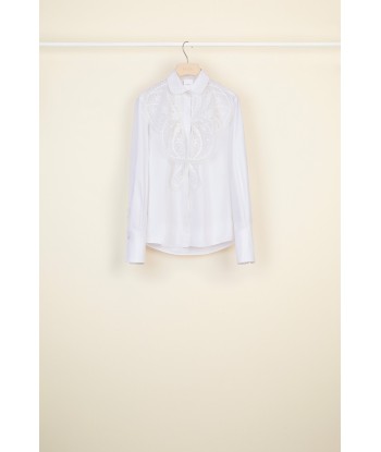 Lace bib shirt ou a consommer sur place