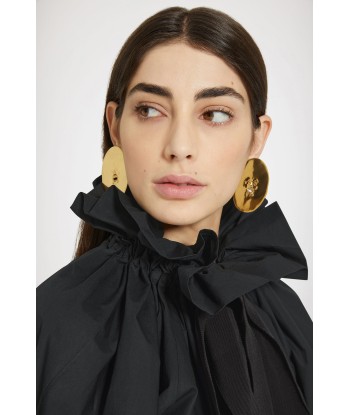 Large face brass clip-on earrings hantent personnes