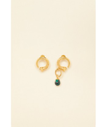 Asymmetrical brass and stone earrings Pour