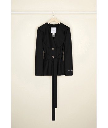 Scalloped collar jacket in organic wool ou a consommer sur place