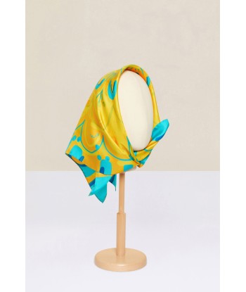 Floral print silk foulard 2 - 3 jours ouvrés.