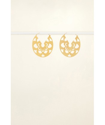 Large cut-out hoop earrings in gold-plated brass le des métaux précieux