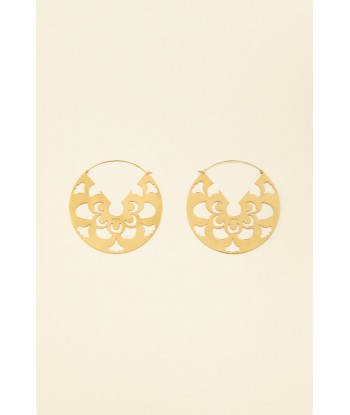 Large cut-out hoop earrings in gold-plated brass le des métaux précieux