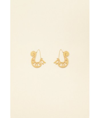 Asymmetrical cut-out hoop earrings in gold-plated brass and pearls pas cher 