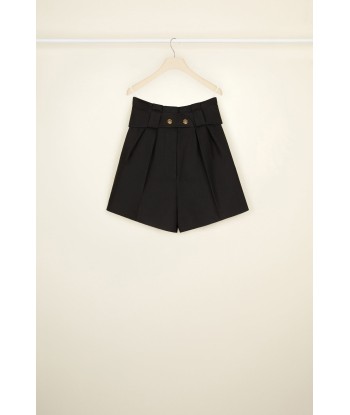 Belted denim shorts in organic cotton Venez découvrir notre 