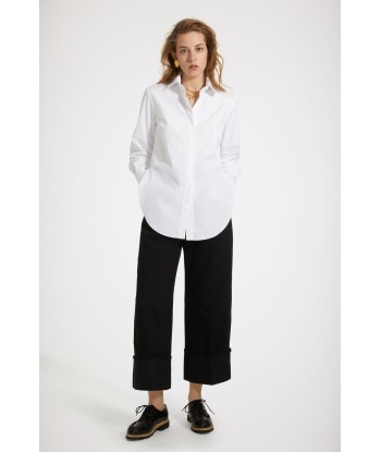 Tailored shirt in organic cotton Dans la société mordern